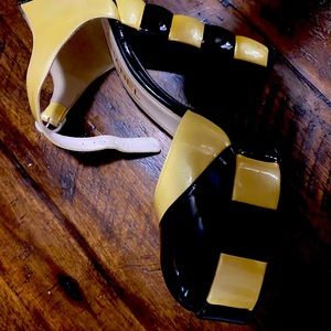 CHANEL rare vintage shoes (platforms) black and gold shoes on heels.